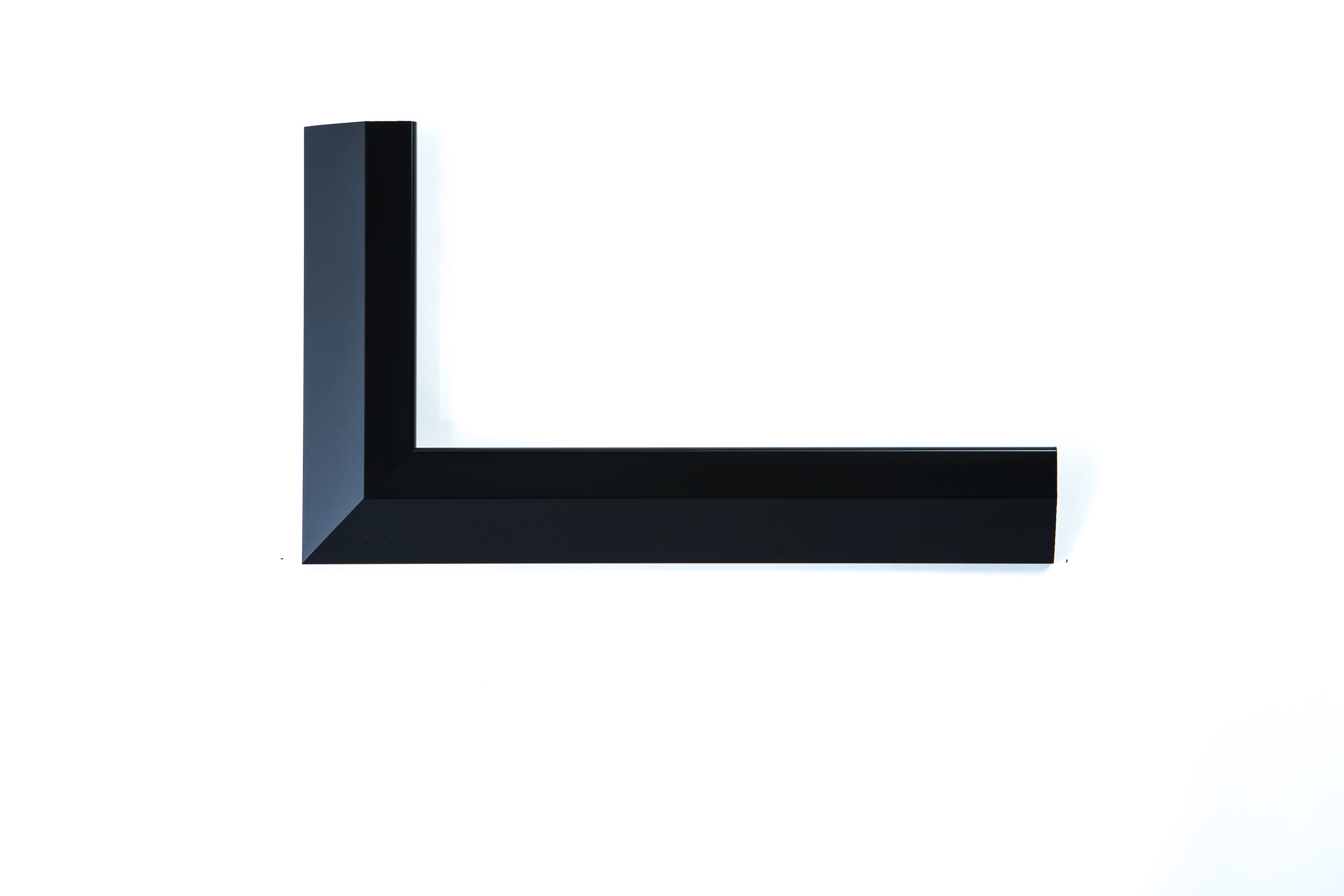 Item 8333 Frame Moulding