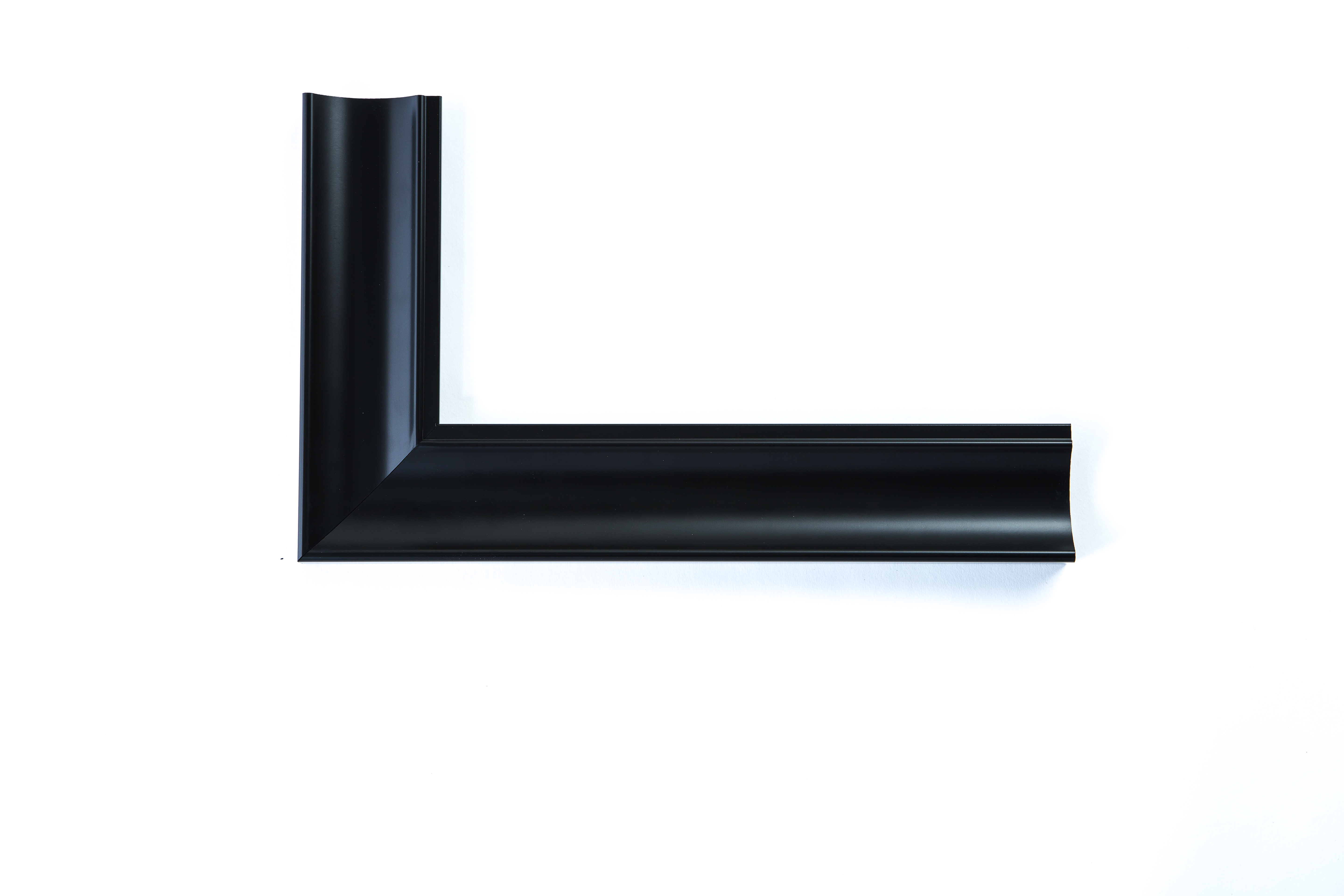 Item 8335 Frame Moulding